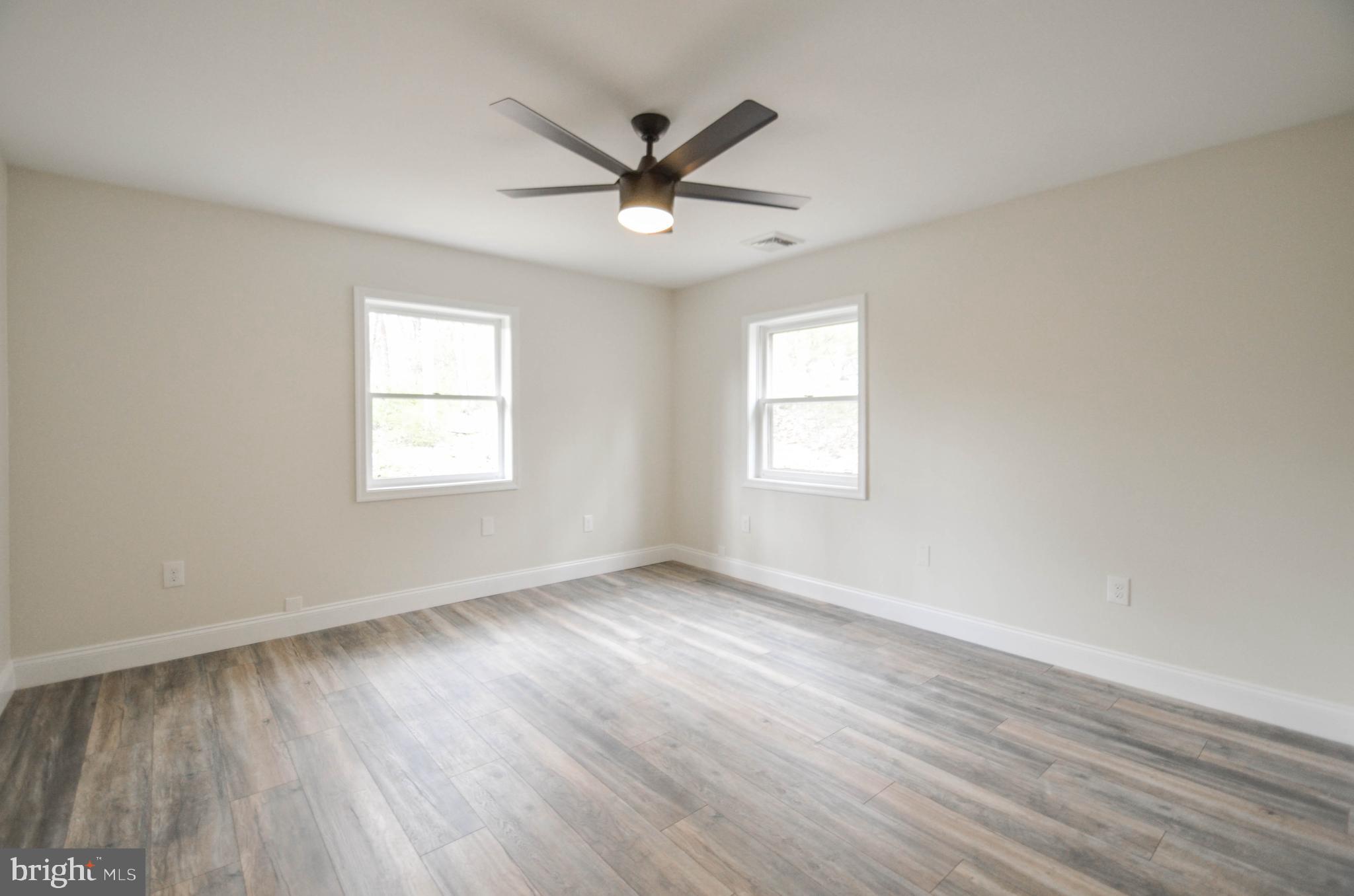 6463 Vera Cruz Road Center Valley, PA 18034 - Photo 14 of 26 Gallery Image 14