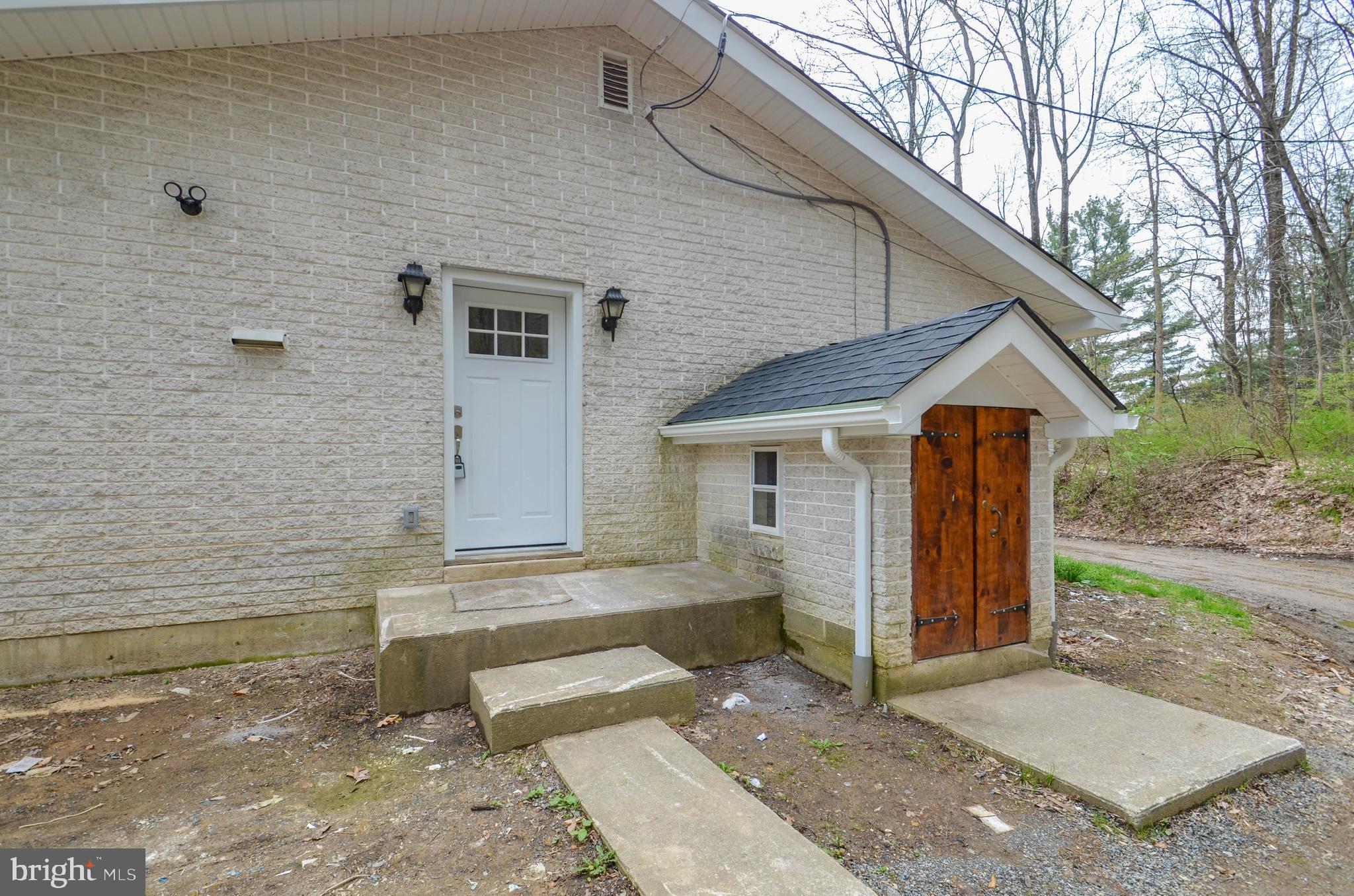 6463 Vera Cruz Road Center Valley, PA 18034 - Photo 22 of 26 Gallery Image 22
