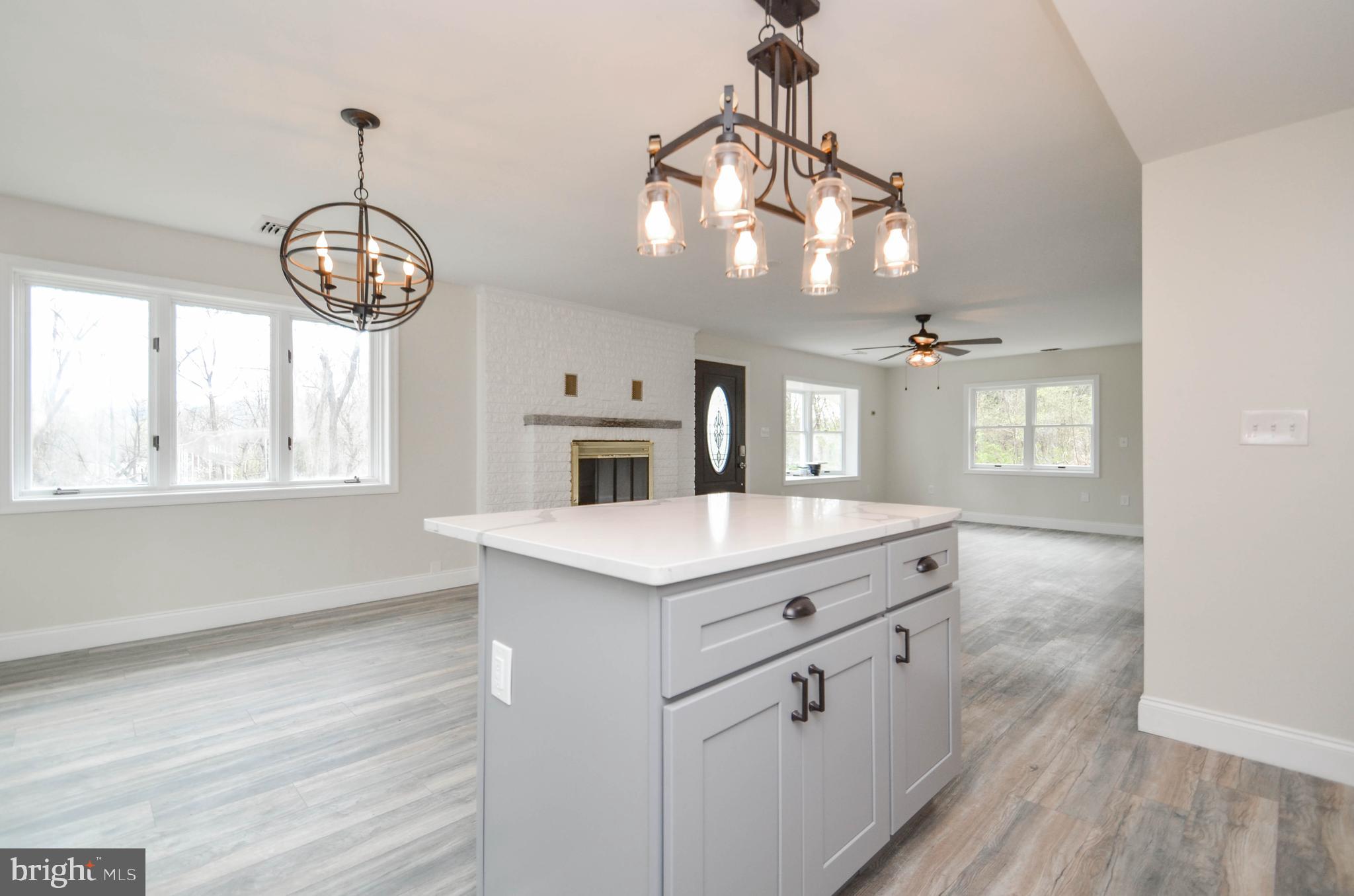 6463 Vera Cruz Road Center Valley, PA 18034 - Photo 7 of 26 Gallery Image 7
