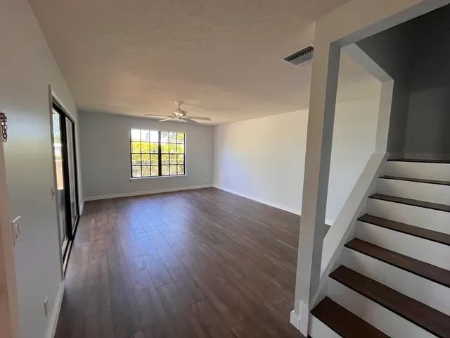 $2,200 | 7281 Southeast Concord Place, Hobe Sound, FL 33455