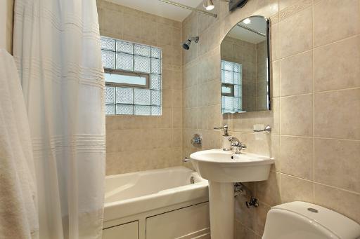 3005 Keystone Road Northbrook, IL 60062 - Photo 12 of 16