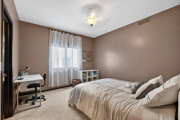 $534,900 | 1408 27th Street Southwest, Austin, MN 55912