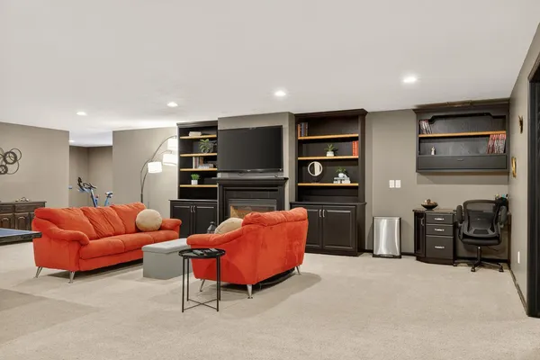 $534,900 | 1408 27th Street Southwest, Austin, MN 55912