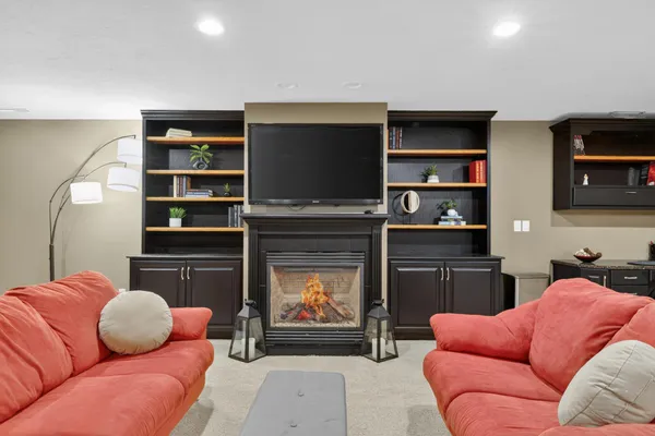 $534,900 | 1408 27th Street Southwest, Austin, MN 55912