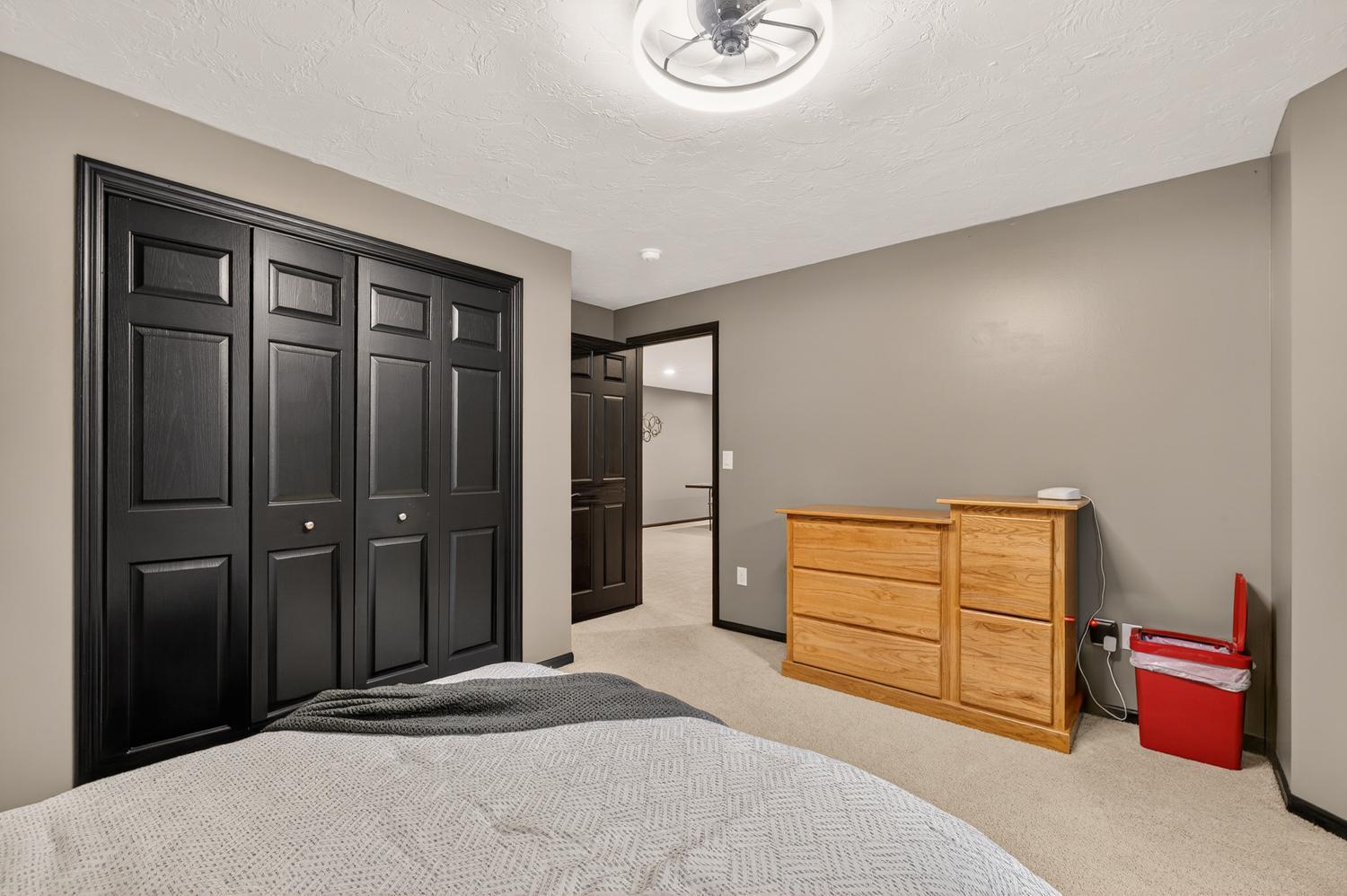 1408 27th Street Southwest Austin, MN 55912 - Photo 41 of 57