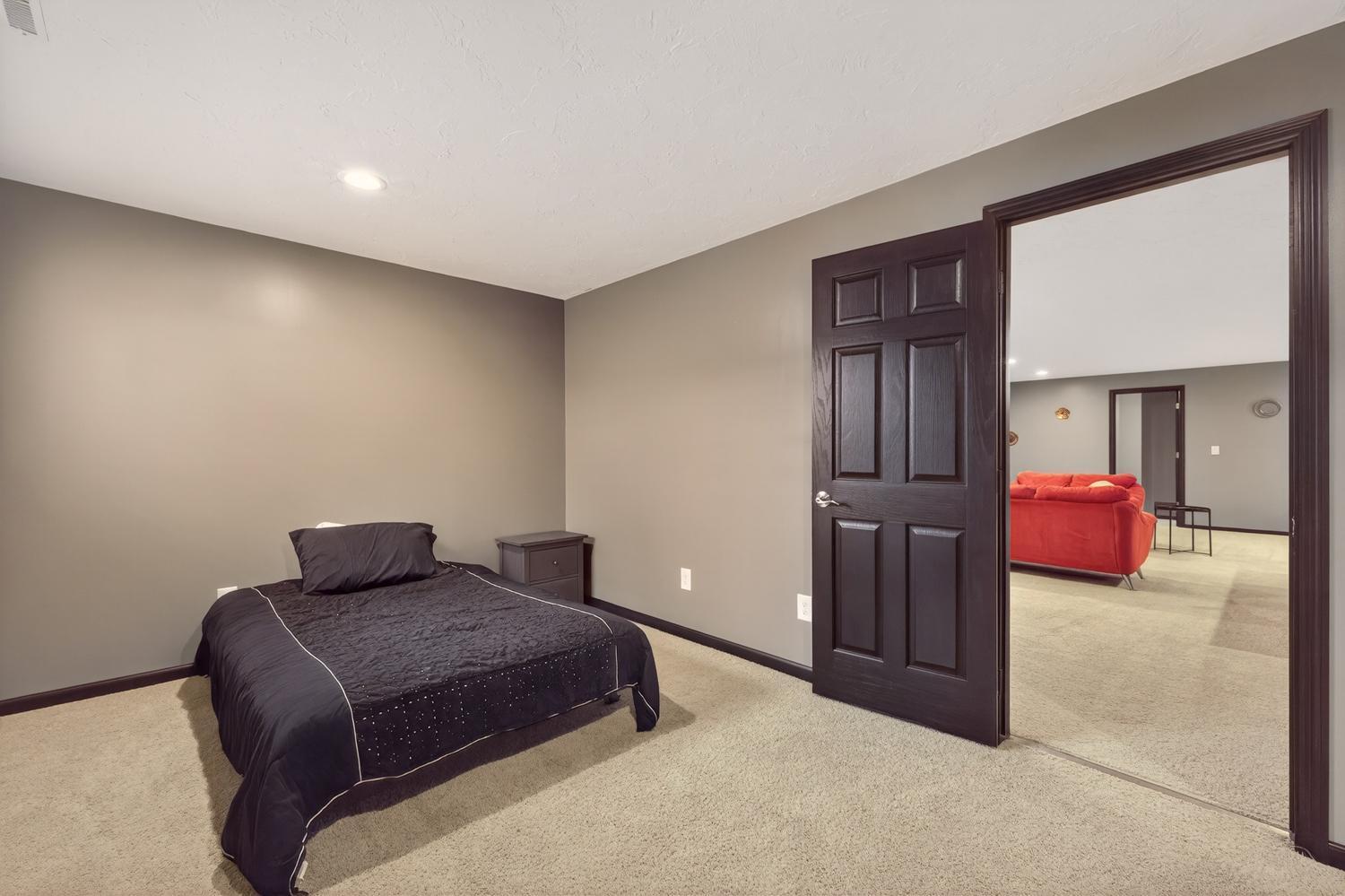 1408 27th Street Southwest Austin, MN 55912 - Photo 45 of 57