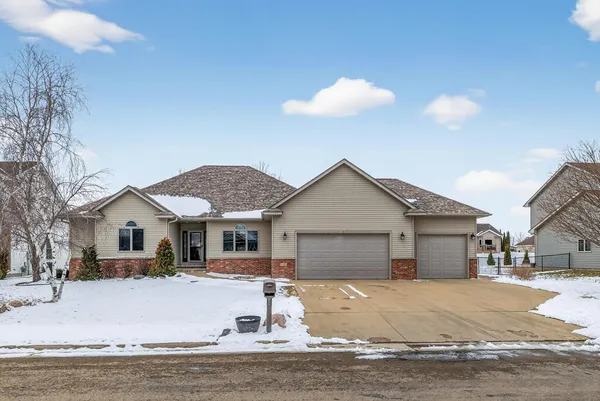 $534,900 | 1408 27th Street Southwest, Austin, MN 55912