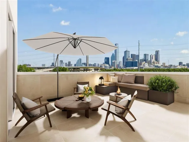 $3,250 | 604 North Ewing Avenue, Unit 103, Dallas, TX 75203