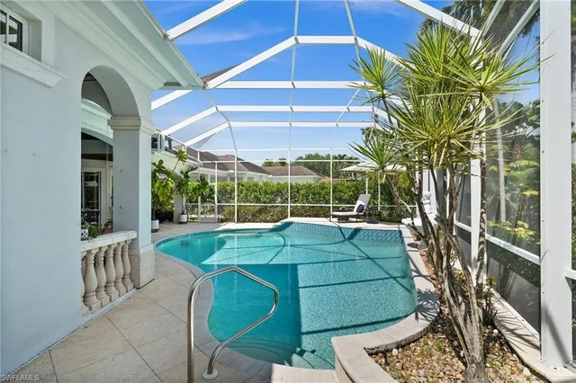 a view of yard with patio