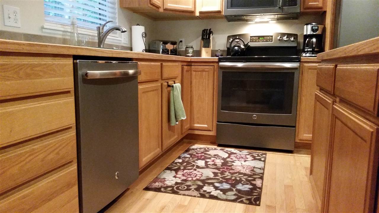 24 Loggers Run Road Maple City, MI 49664 - Photo 15 of 22 1877633-14.JPG