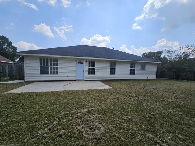 $1,750 | 301 Summerfield Circle, Grovetown, GA 30813