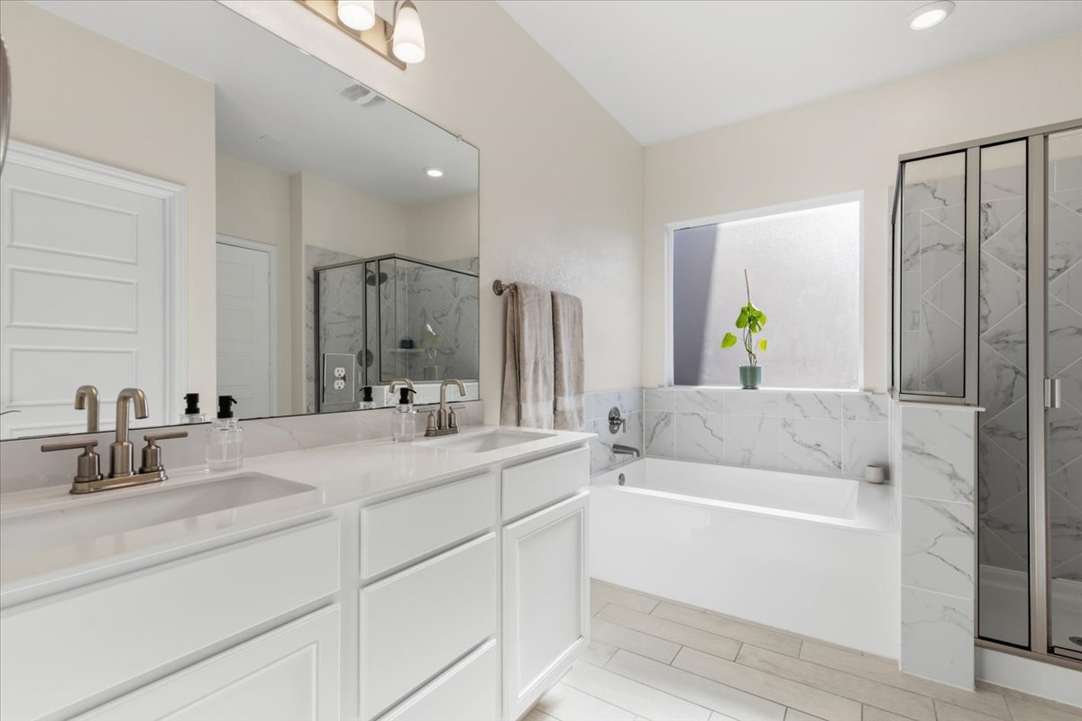 6909 Daniel Ranch Drive Austin, TX 78744 - Photo 15 of 24
