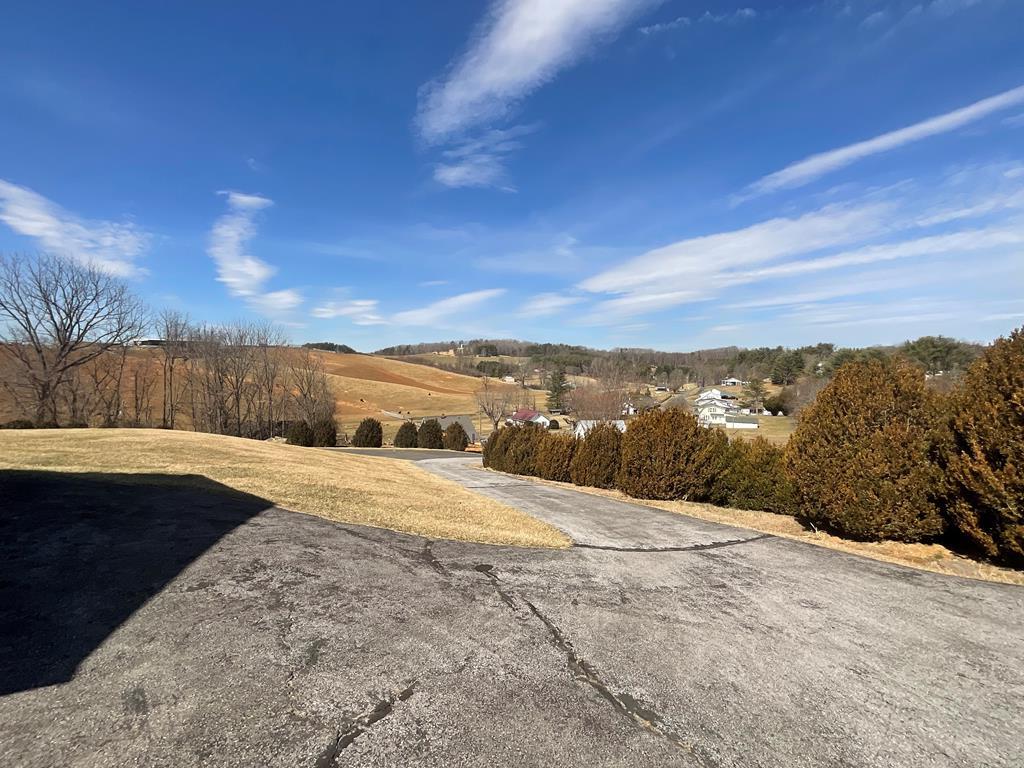 345 Armory Road Galax, VA 24333 - Photo 36 of 41 Gallery Image 36