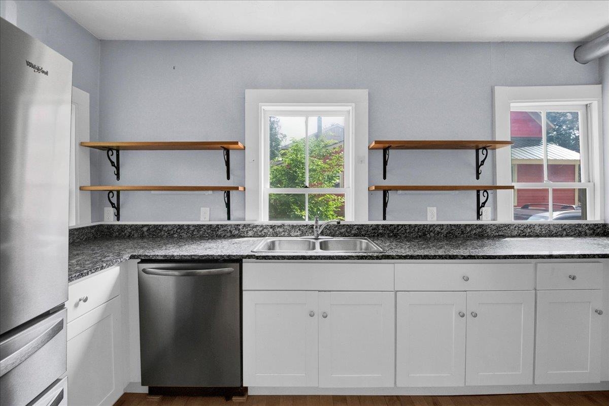 78 Pitkin Street Burlington, VT 05401 - Photo 34 of 38