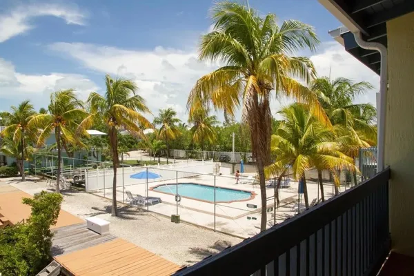 $3,900 | 164 Ocean Bay Drive, Unit 3C, Key Largo, FL 33037
