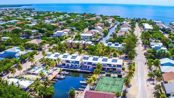 $3,900 | 164 Ocean Bay Drive, Unit 3C, Key Largo, FL 33037