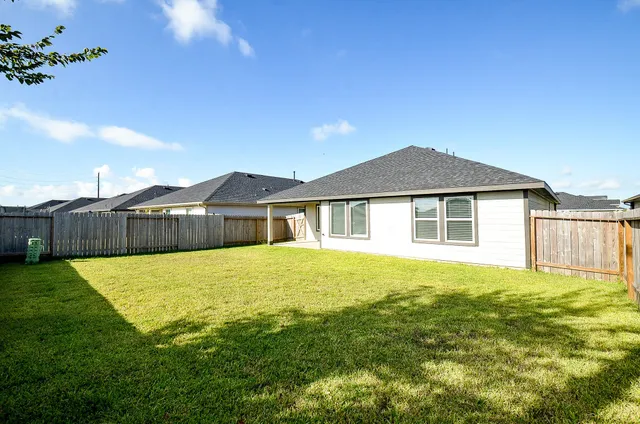 $2,100 | 3407 Langley Bnd Lane, Fulshear, TX 77441