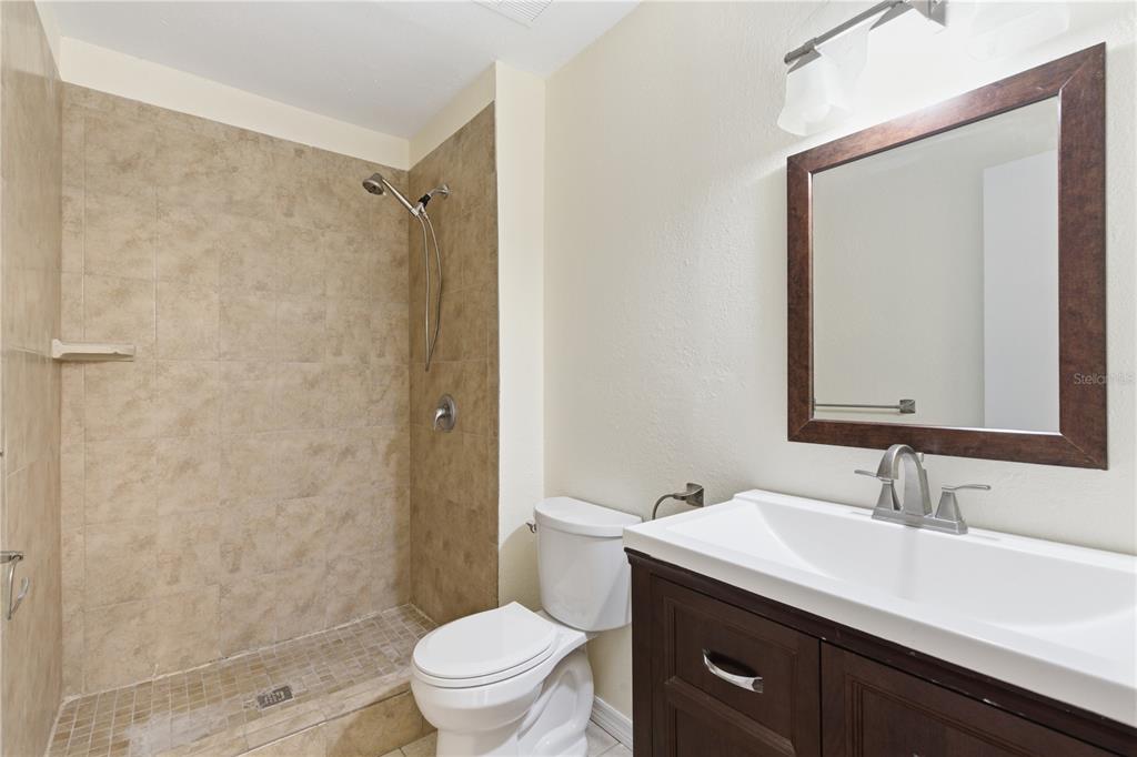 2058 Sunset Point Road, Unit 15 Clearwater, FL 33765 - Photo 30 of 52