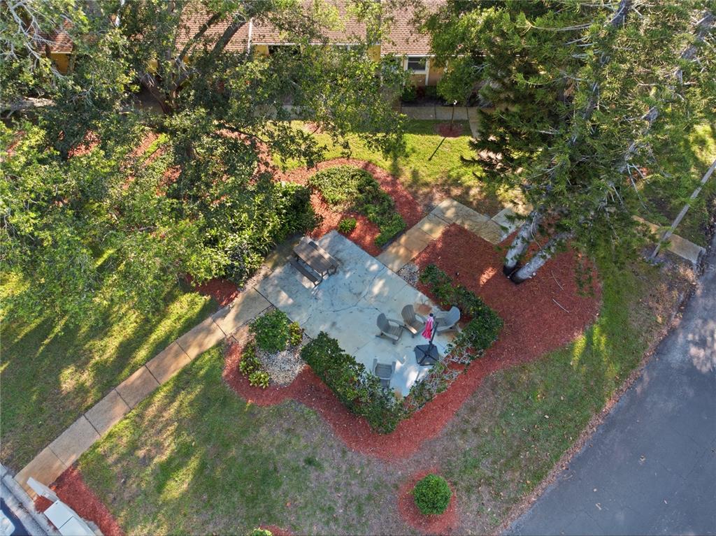 2058 Sunset Point Road, Unit 15 Clearwater, FL 33765 - Photo 48 of 52