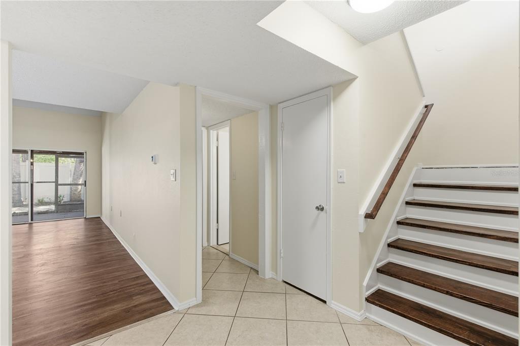 2058 Sunset Point Road, Unit 15 Clearwater, FL 33765 - Photo 6 of 52