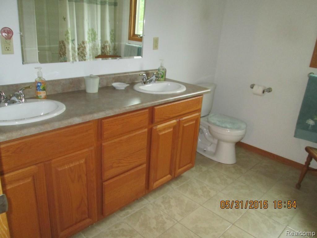 3582 Norman Road Fort Gratiot, MI 48059 - Photo 27 of 32 IMG_1487.jpg