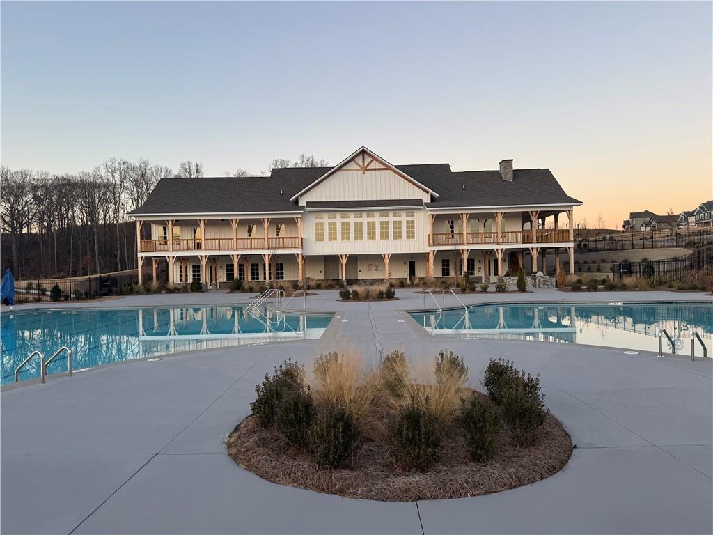 2530 Harbor Ridge Gainesville, GA 30507 - Photo 2 of 40