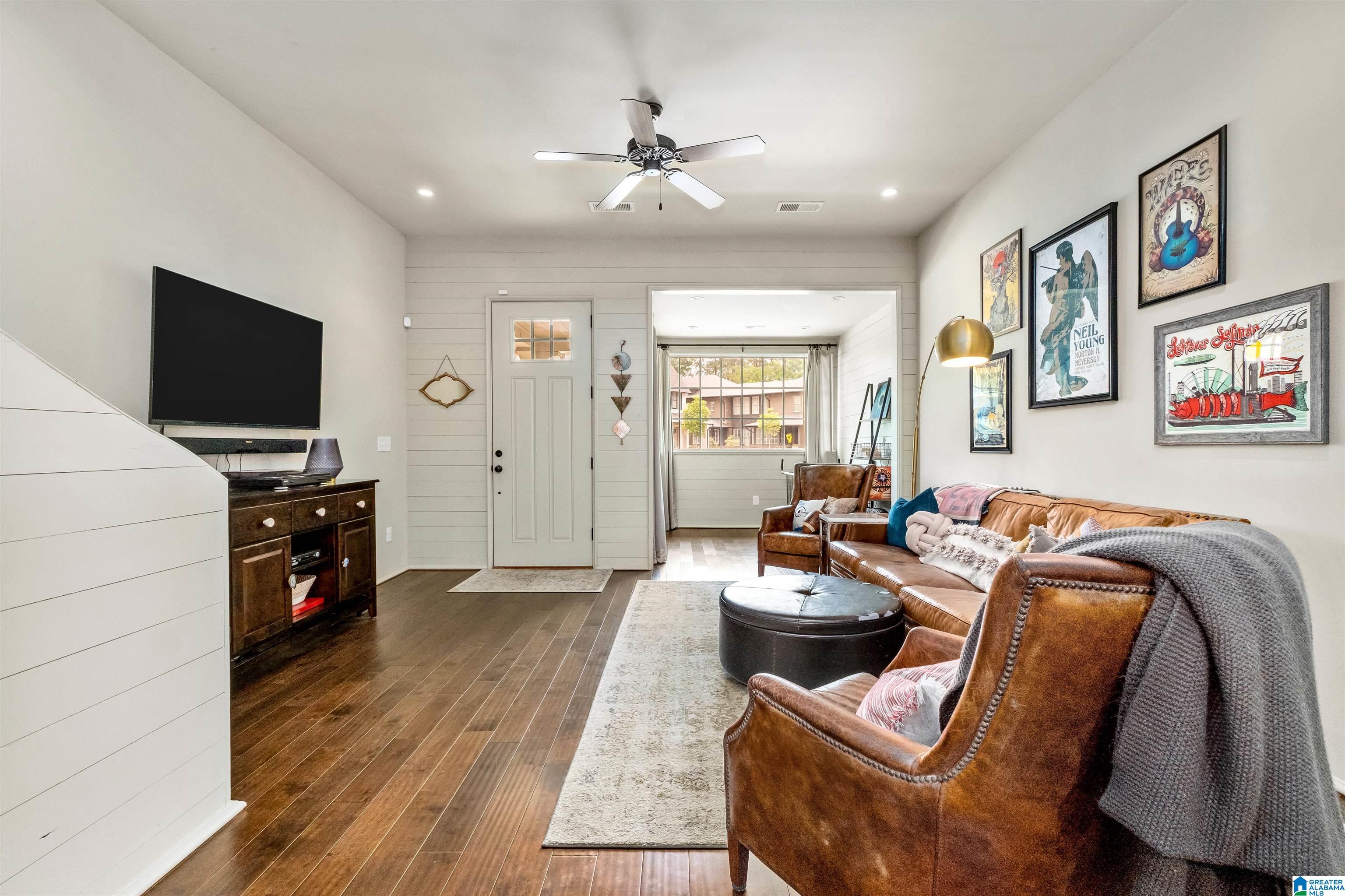 641 Rumble Avenue Birmingham, AL 35213 - Photo 7 of 37