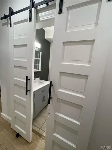 $285,000 | 4926 Murdoch Avenue, St. Louis, MO 63109