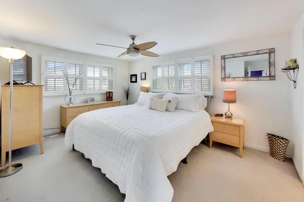 $699,000 | 3108 Mary Kay Lane, Glenview, IL 60026