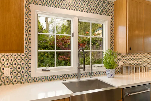 $1,895,000 | 5118 Concord Place, Carpinteria, CA 93013