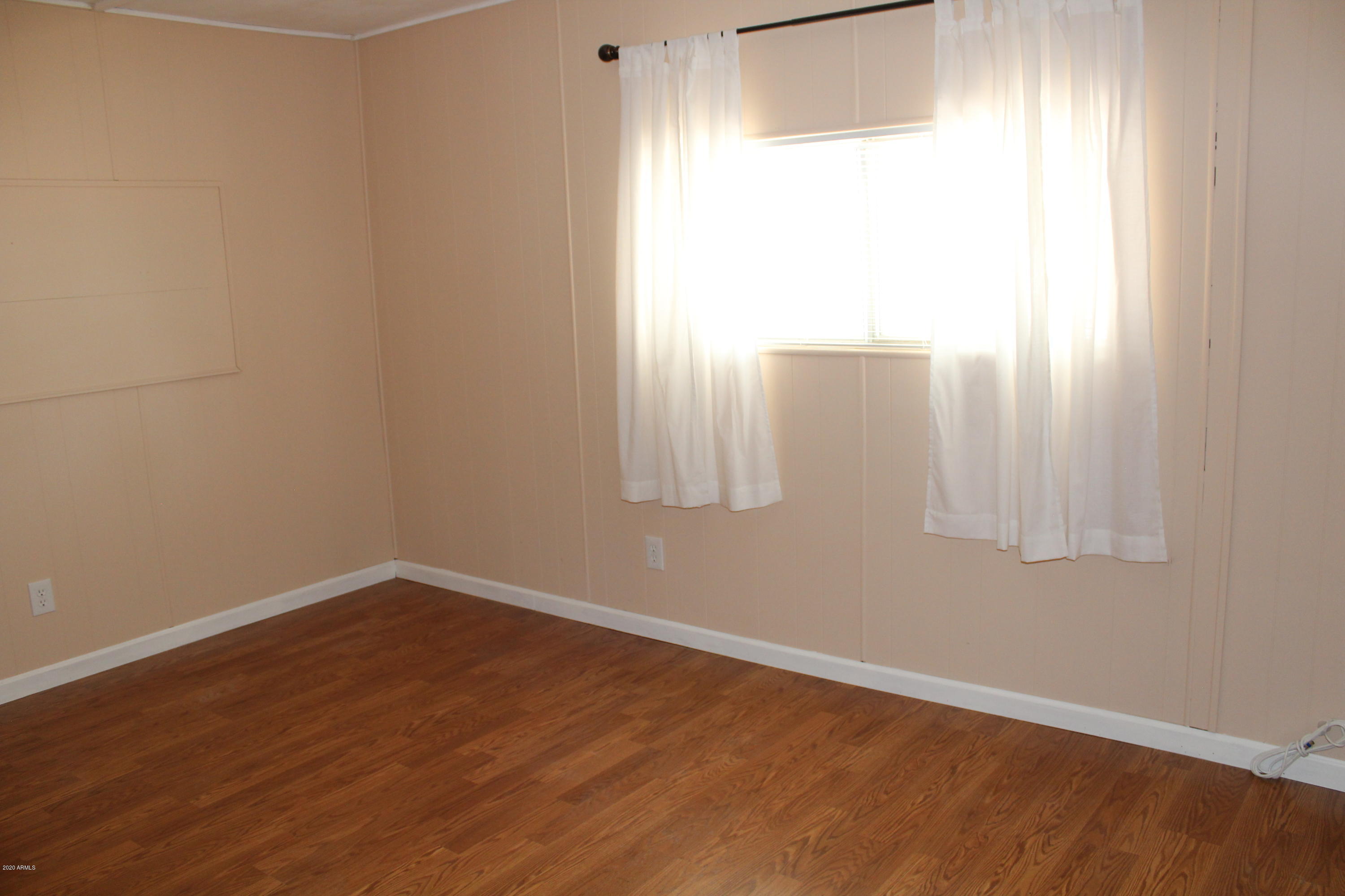 301 South Signal Butte Road, Unit 626 Apache Junction, AZ 85120 - Photo 14 of 28 Master Bed