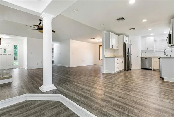 $309,900 | 203 Wilson Street, Belle Chasse, LA 70037