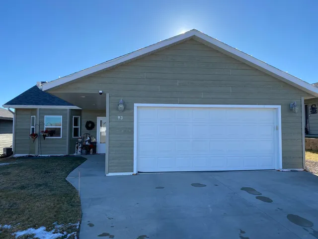 $390,000 | 93 Harmony Street, Buffalo, WY 82834