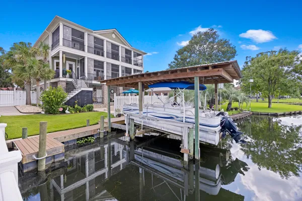 $1,650,000 | 1305 State Rd S-8-397, Moncks Corner, SC 29461
