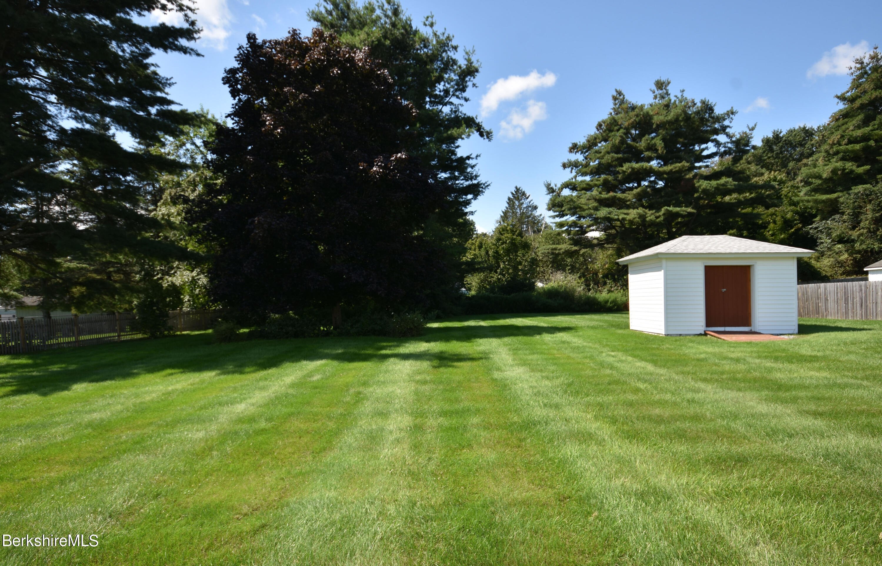41 Oak Hill Road Pittsfield, MA 01201 - Photo 41 of 45 Back Yard/Shed