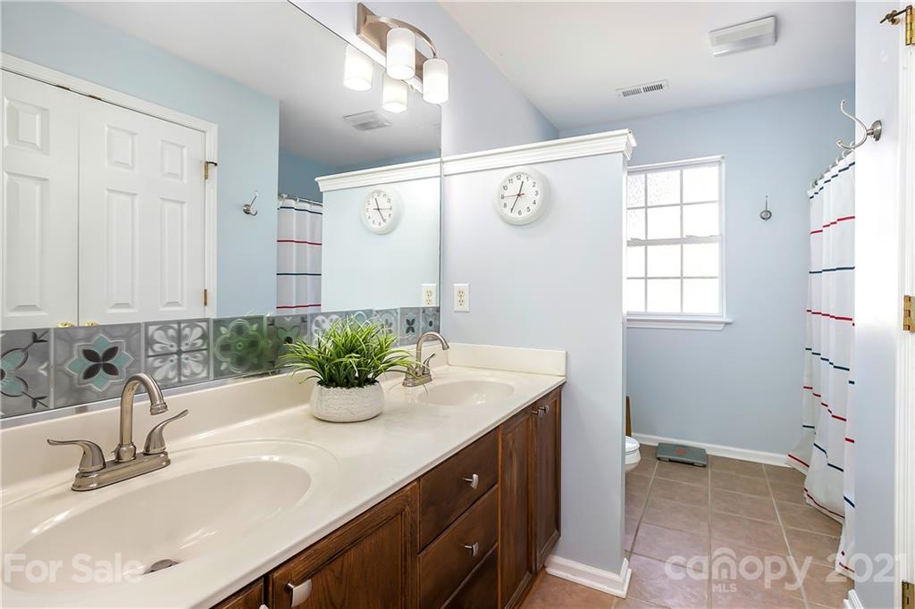 923 Knightsbridge Road Fort Mill, SC 29708 - Photo 14 of 24