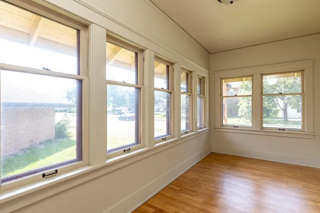 $239,900 | 644 Wisconsin Street, Oshkosh, WI 54901