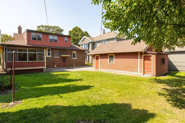 $239,900 | 644 Wisconsin Street, Oshkosh, WI 54901