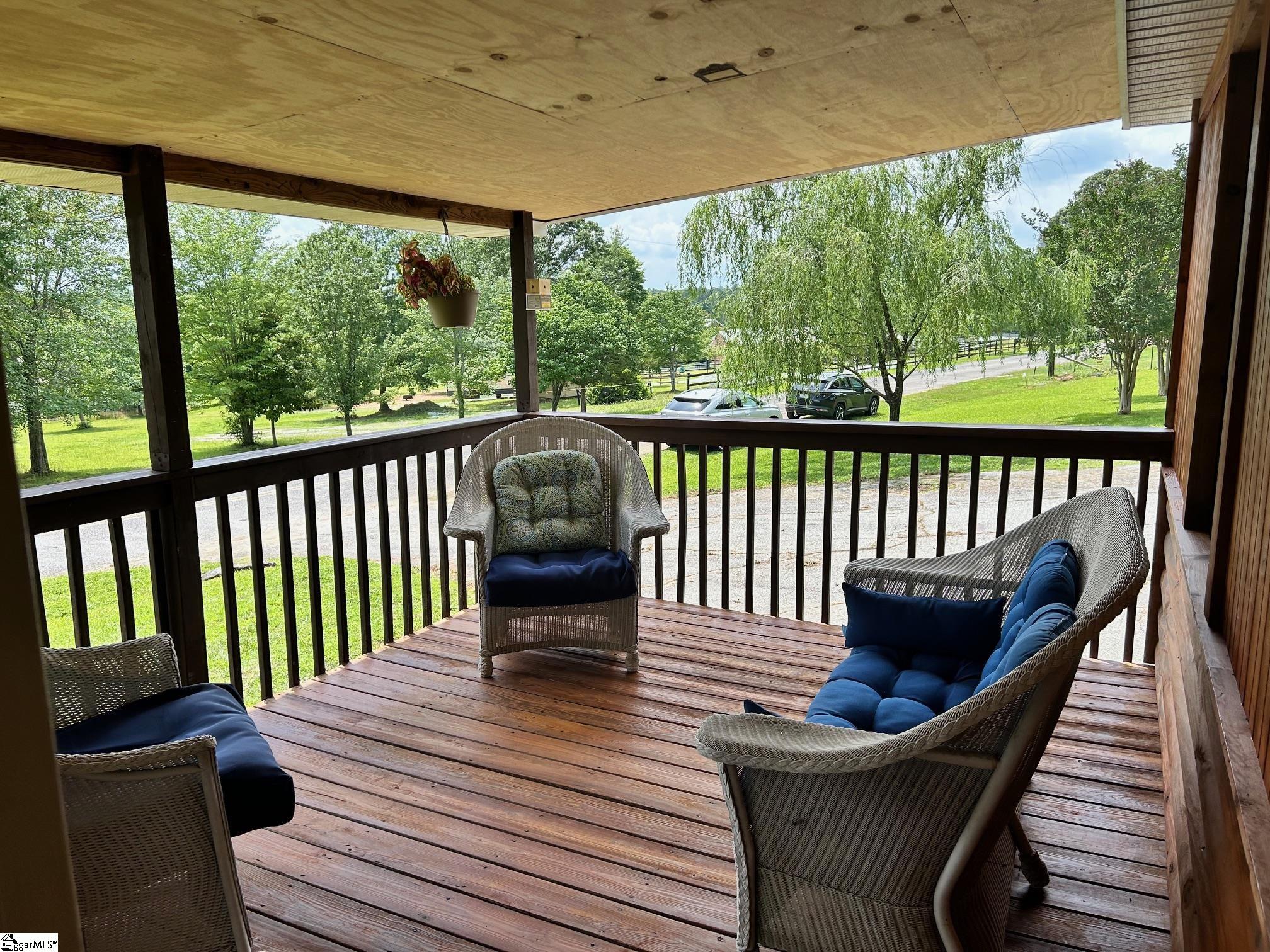 100 Carson Street Westminster, SC 29693 - Photo 3 of 32