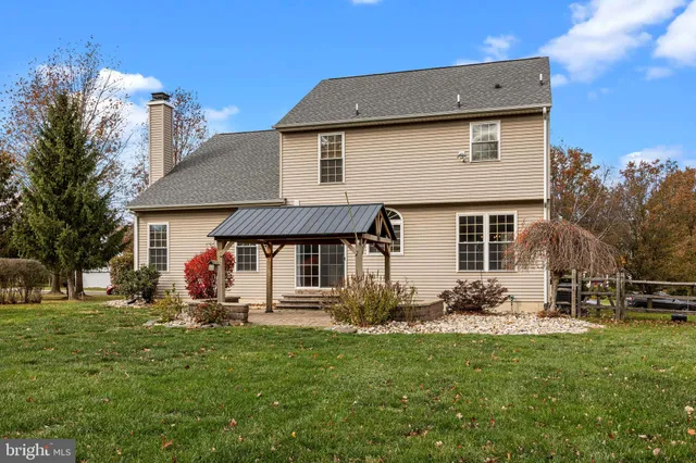 $645,900 | 132 Applewood Lane, Dublin, PA 18917