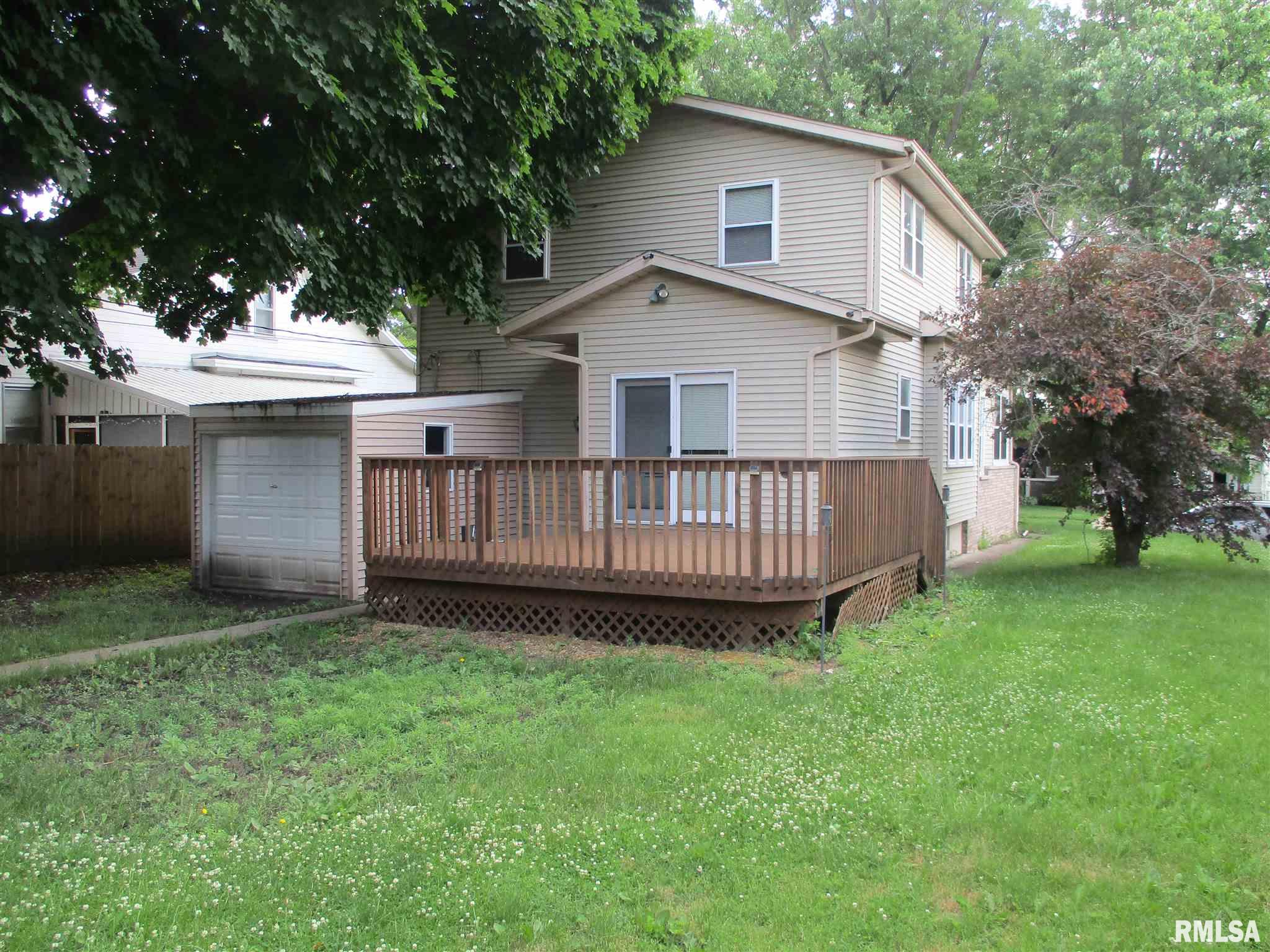 1306 North 3rd Street Clinton, IA 52732 - Photo 4 of 15 Gallery Image 4