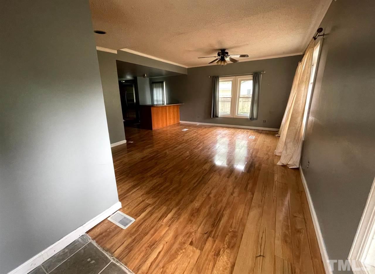 602 Grovemont Road Raleigh, NC 27603 - Photo 8 of 25
