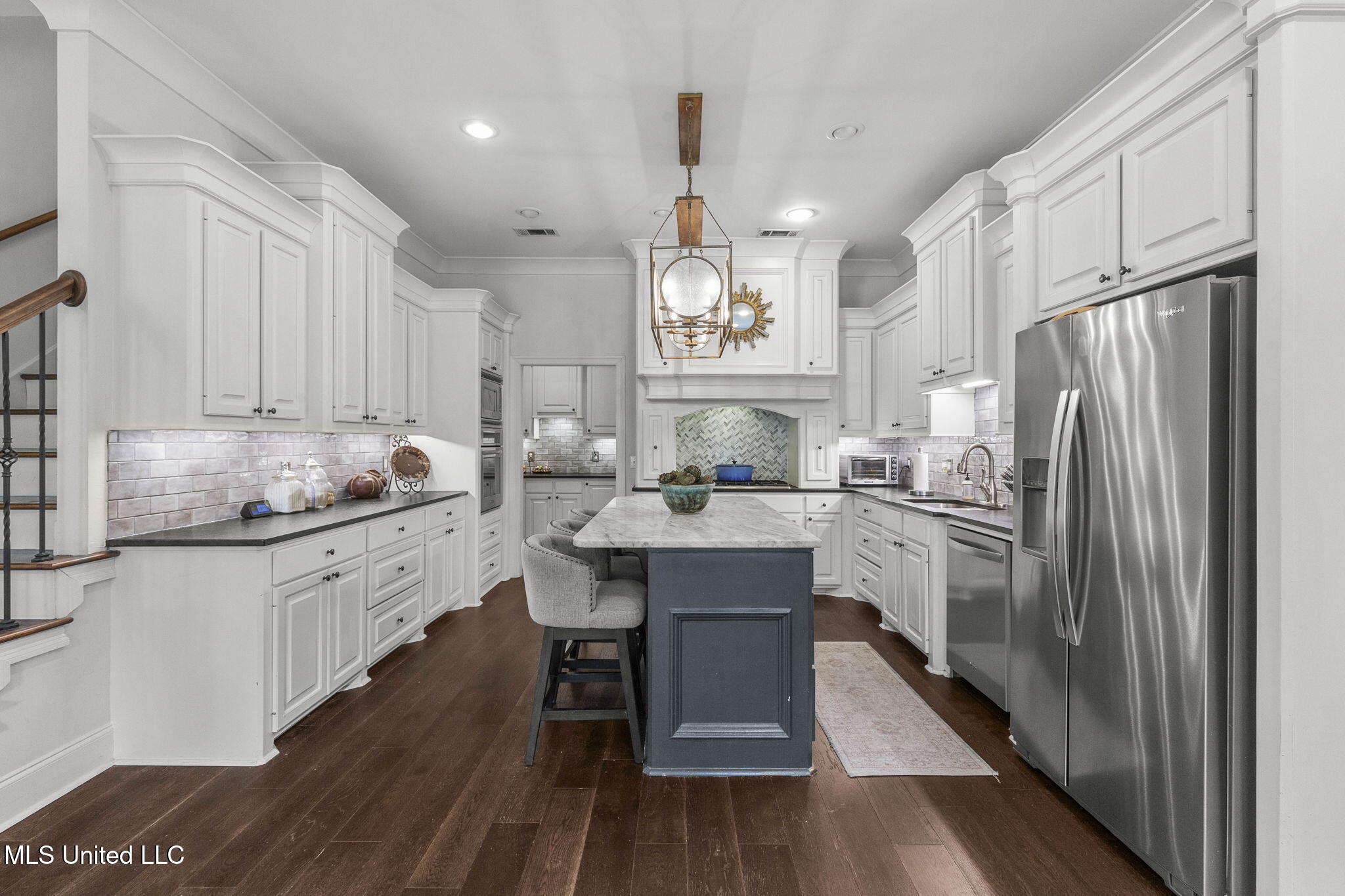 2050 London Avenue Jackson, MS 39211 - Photo 12 of 54 19-web-or-mls-2050 London-18