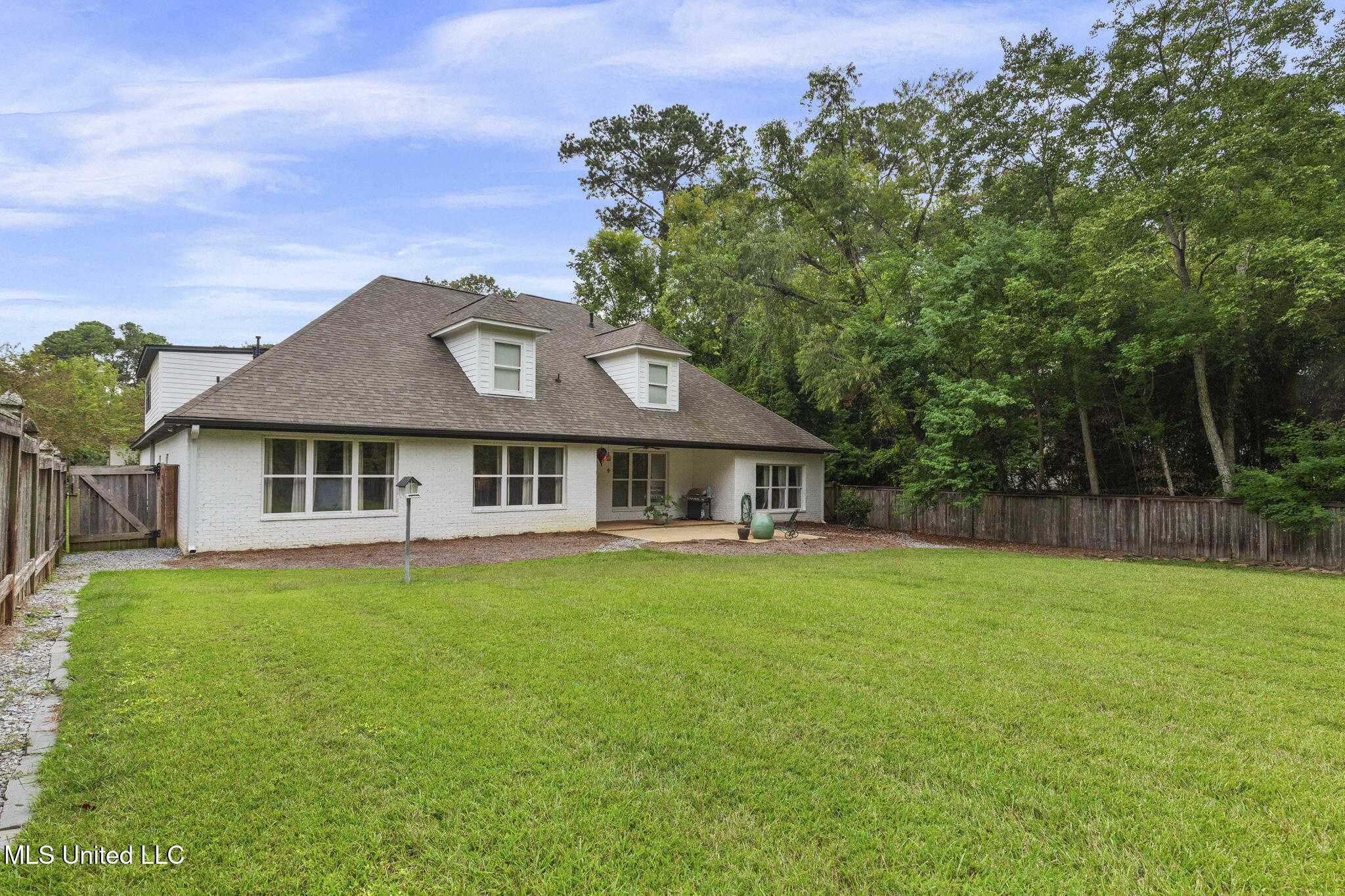 2050 London Avenue Jackson, MS 39211 - Photo 54 of 54 69-web-or-mls-2050 London-65