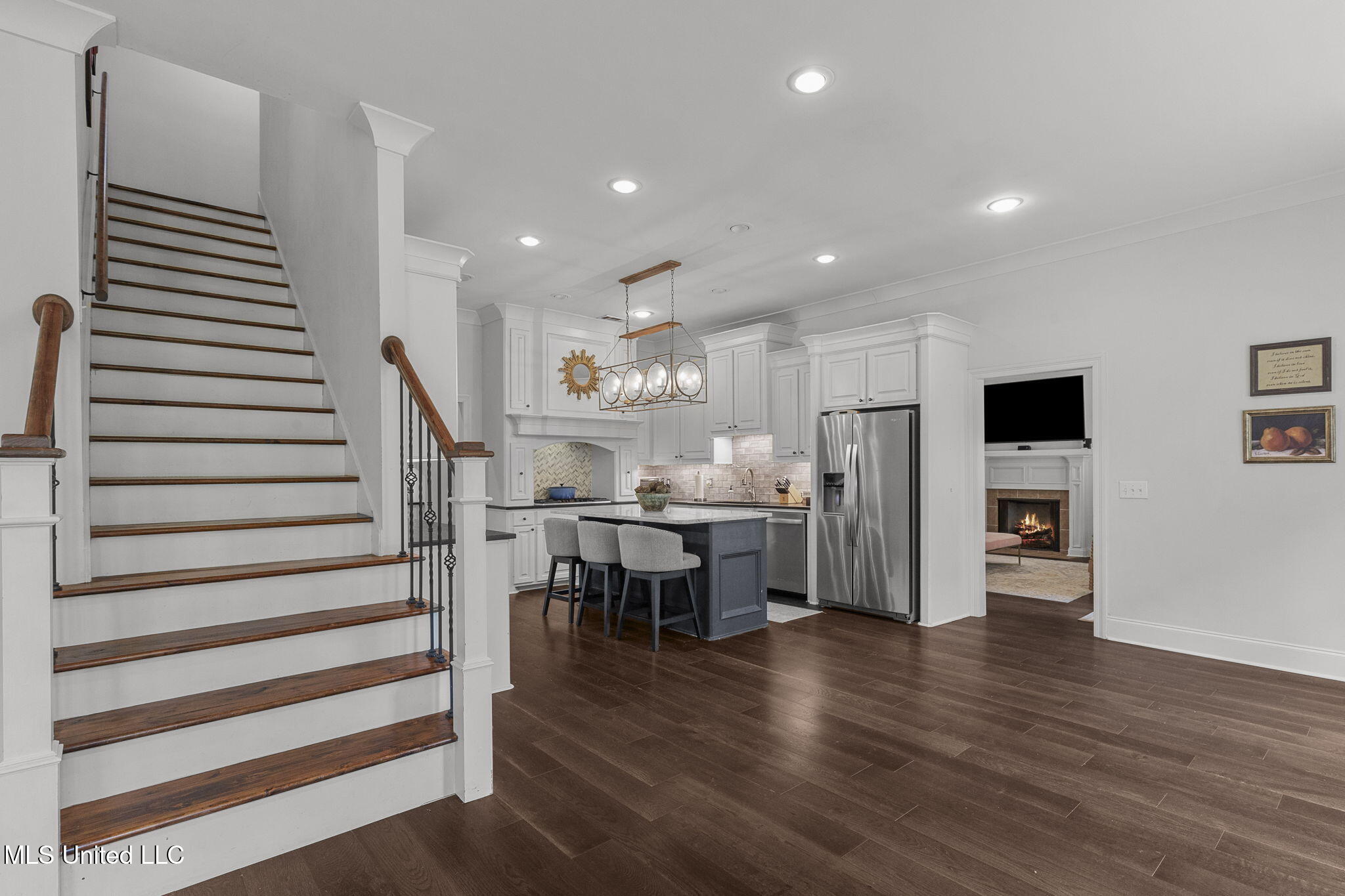 2050 London Avenue Jackson, MS 39211 - Photo 10 of 54 17-web-or-mls-2050 London-16