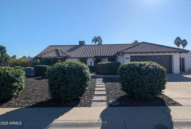 $4,000 | 4341 East Betty Elyse Lane, Phoenix, AZ 85032