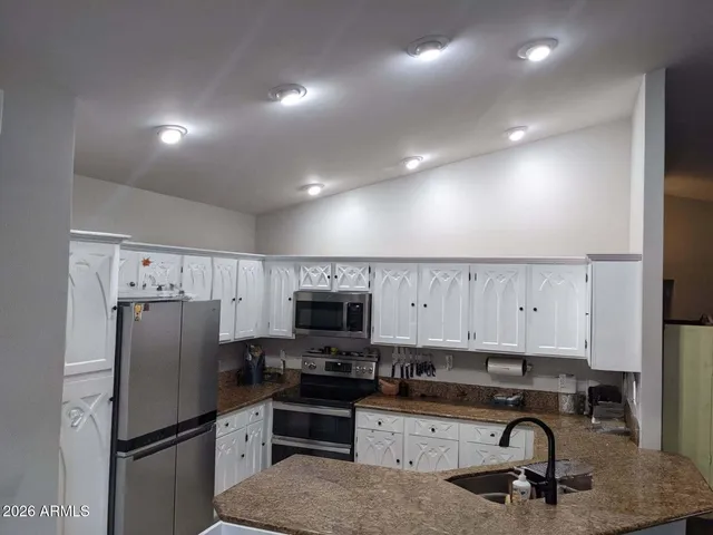 $4,000 | 4341 East Betty Elyse Lane, Phoenix, AZ 85032