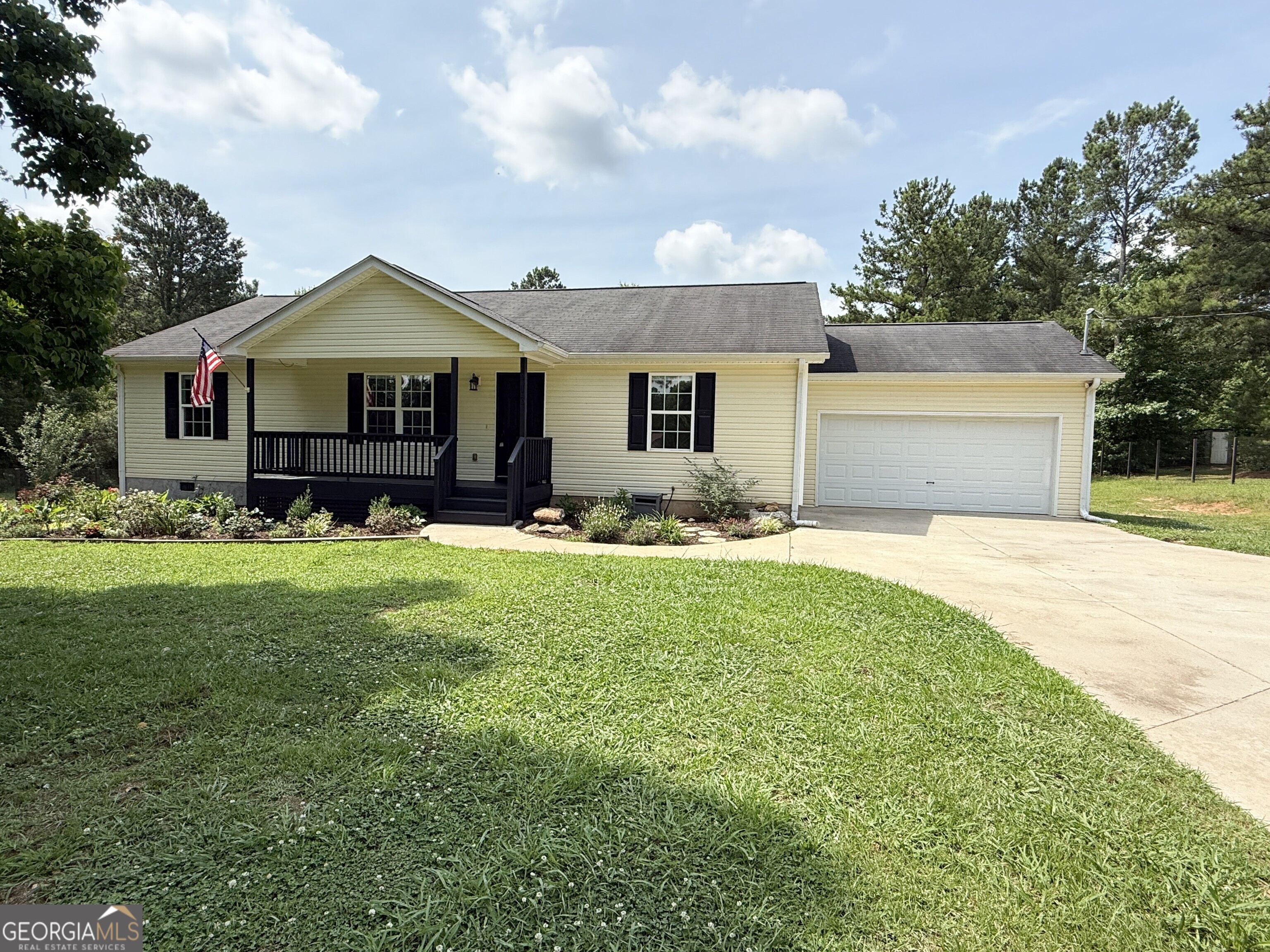 313 Anderson Road Griffin, GA 30223 - Photo 3 of 51