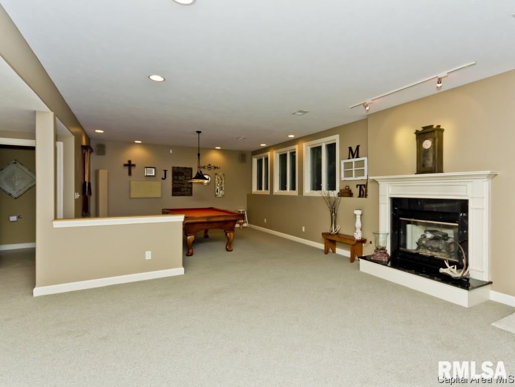 4109 Chandlerwood Road Springfield, IL 62711 - Photo 28 of 36