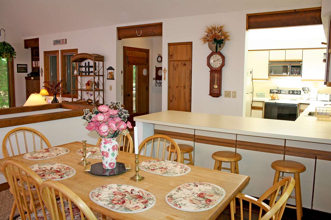 501 Hawk Spur Road Plymouth, VT 05056 - Photo 4 of 29 Gallery Image 4